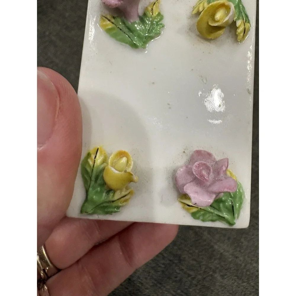 Vintage Porcelain Match Box Holder With Applied Flowers And‎ Matches